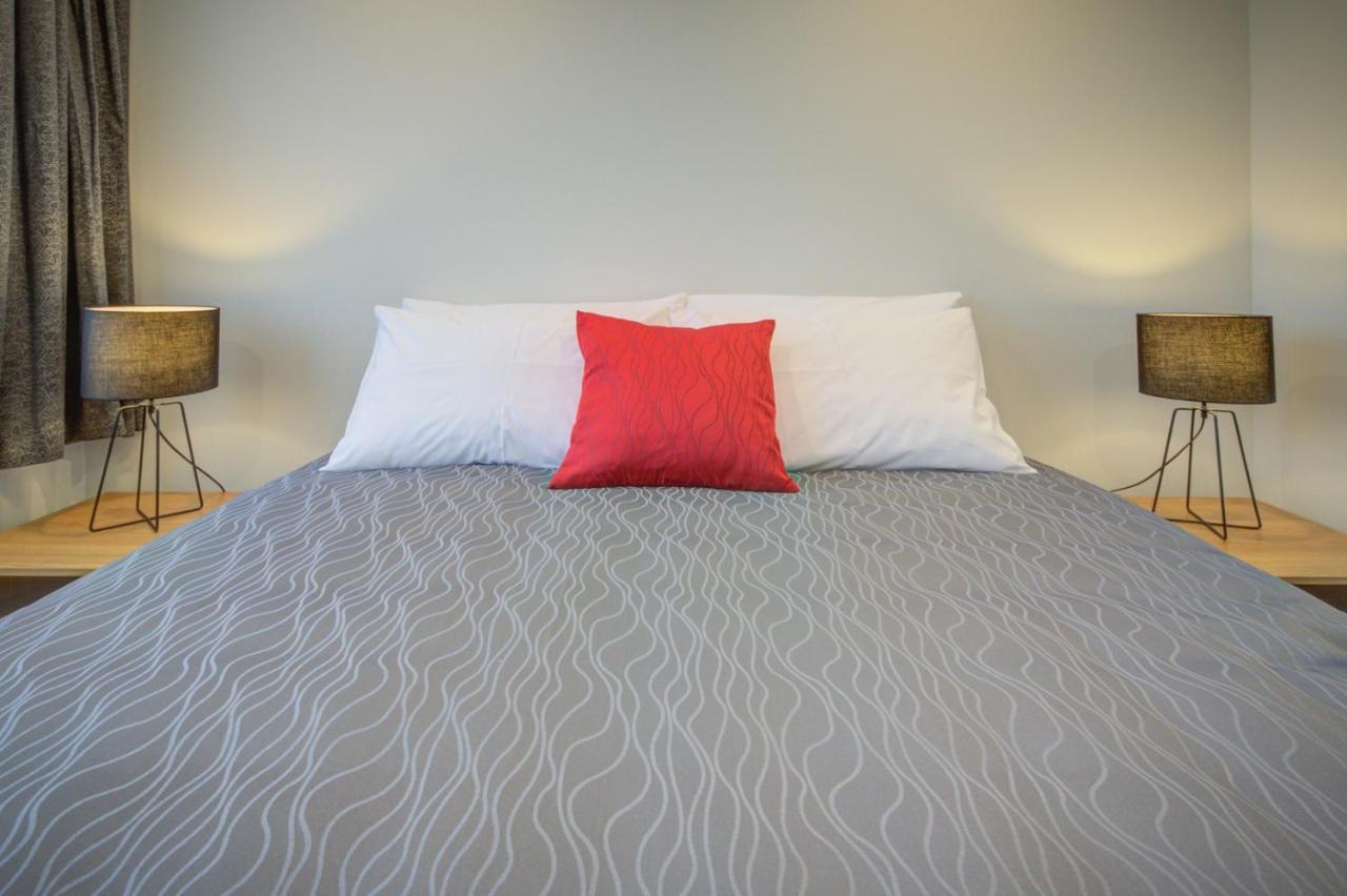 تي أناو Dusky Motels المظهر الخارجي الصورة